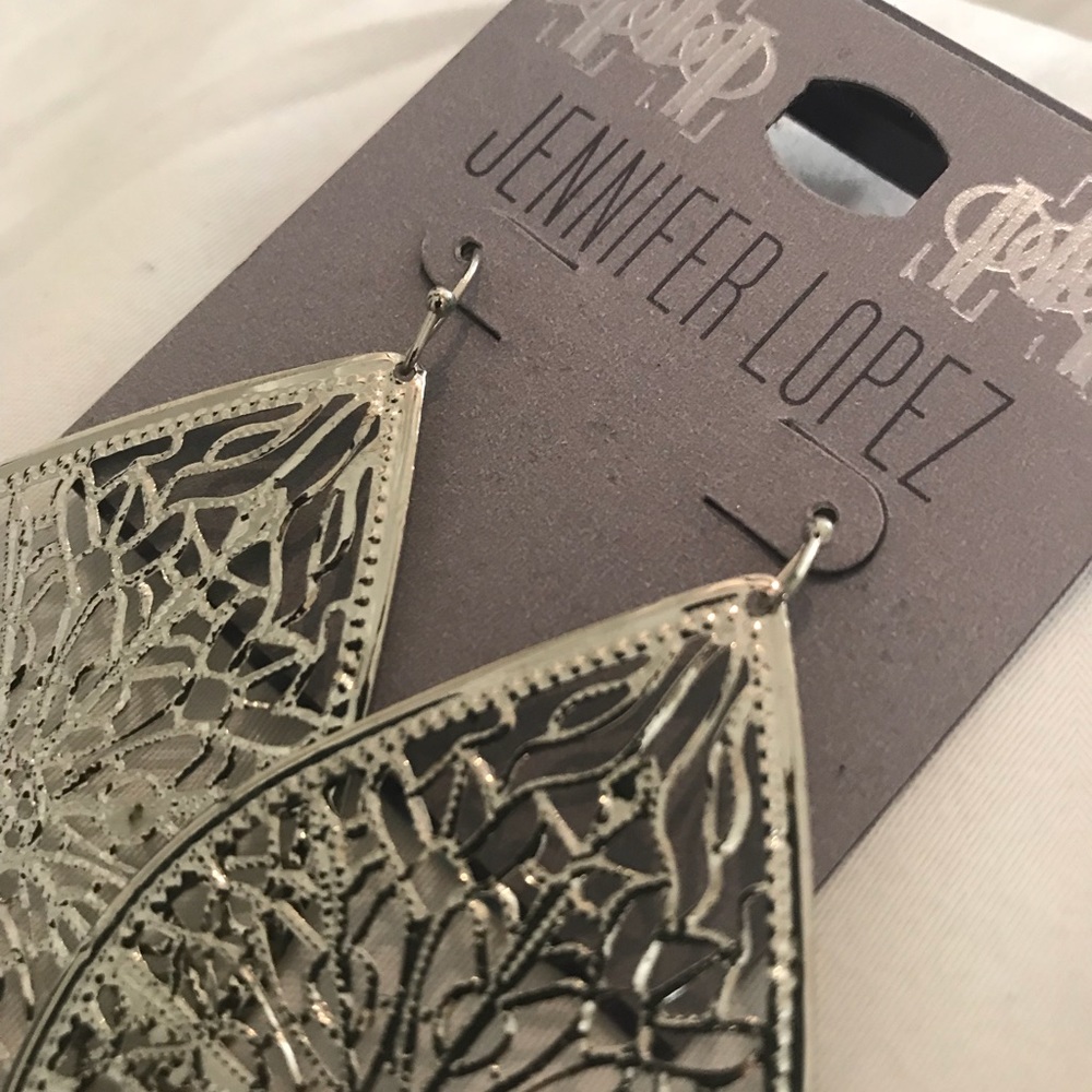 Jennifer Lopez earrings